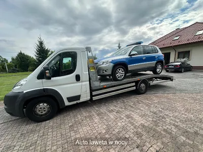 Pomoc Drogowa 24/7 Radom Holowanie Laweta